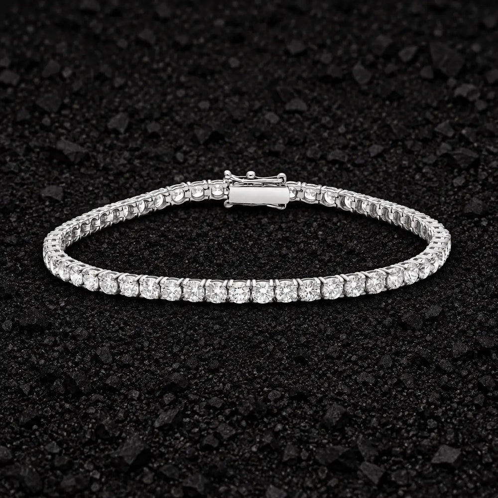 2.5mm Round Cut Moissanite Tennis Bracelet by Aumpex
