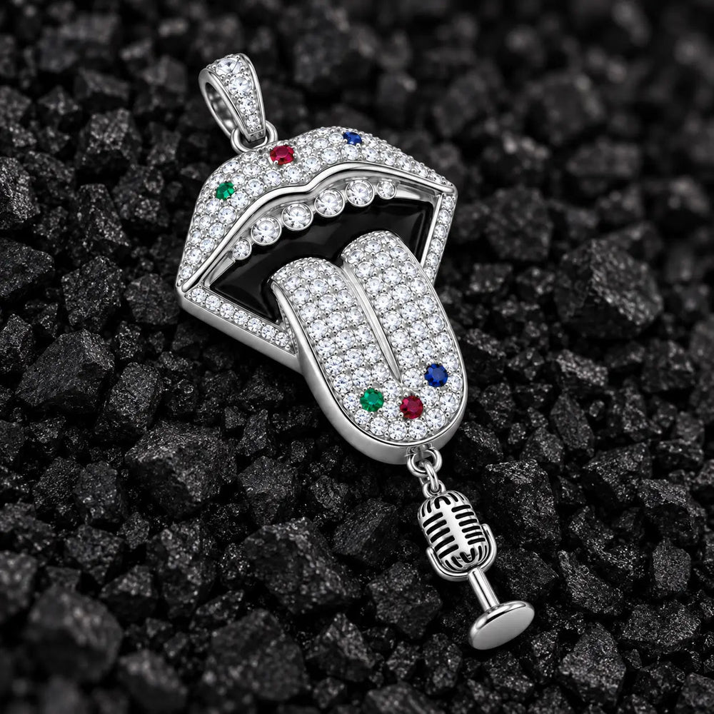 The Soloist Moissanite Pendant by Aumpex