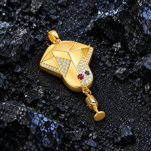 The Soloist Moissanite Pendant by Aumpex